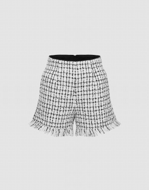 Short Urban Revivo Tweed Raw Hem Mujer Blancos | EXI345LU