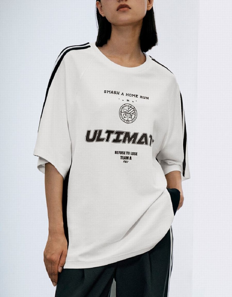 Camiseta Urban Revivo Raglan Sleeve Crew Neck Loose Mujer Blancos | BRI4820ZI