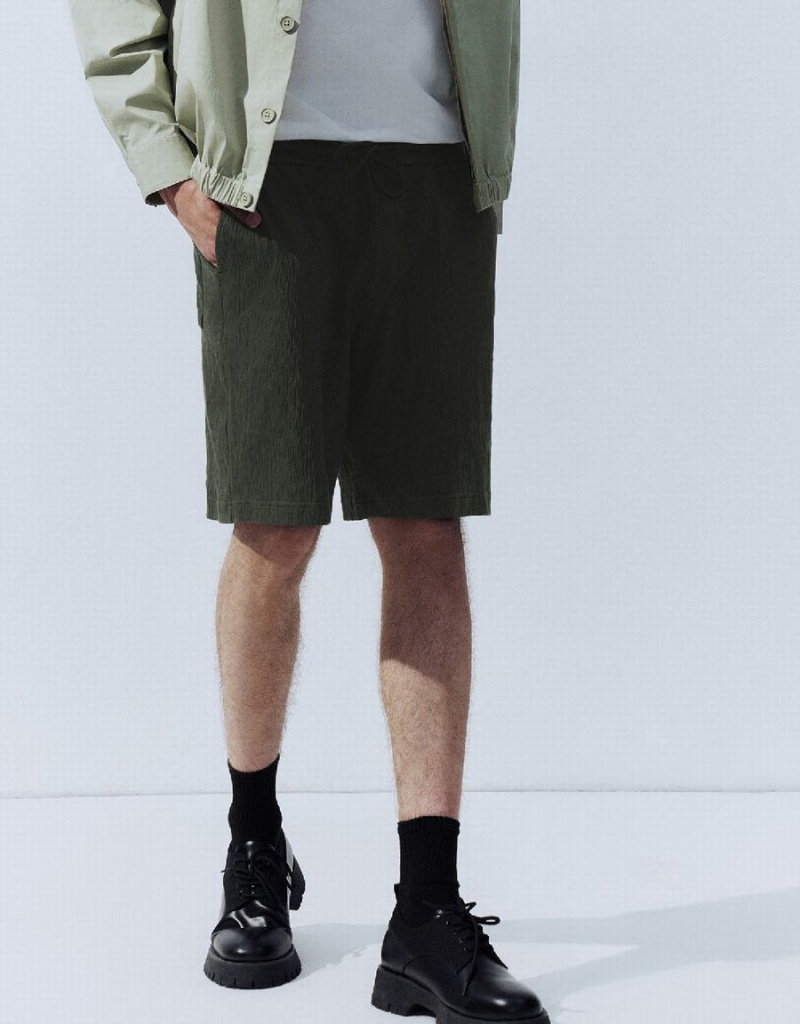 Short Urban Revivo Loose Hombre Verdes | RWP4790EX